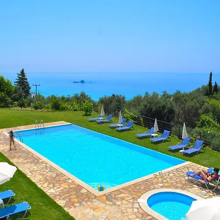 Escape Studio With Swimming Pool - Beach Apartment Pelekas